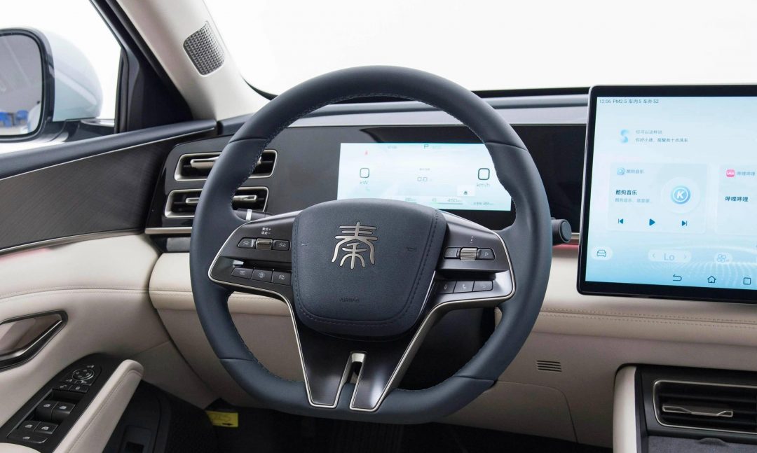 f4d3adb2fa6d4d1fbd2da6f2f26adb68-1