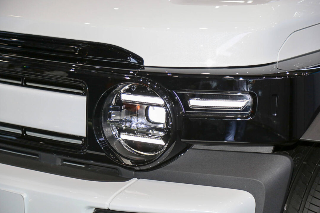 eae268753d394b4a8ccc4e3ee85e59a4