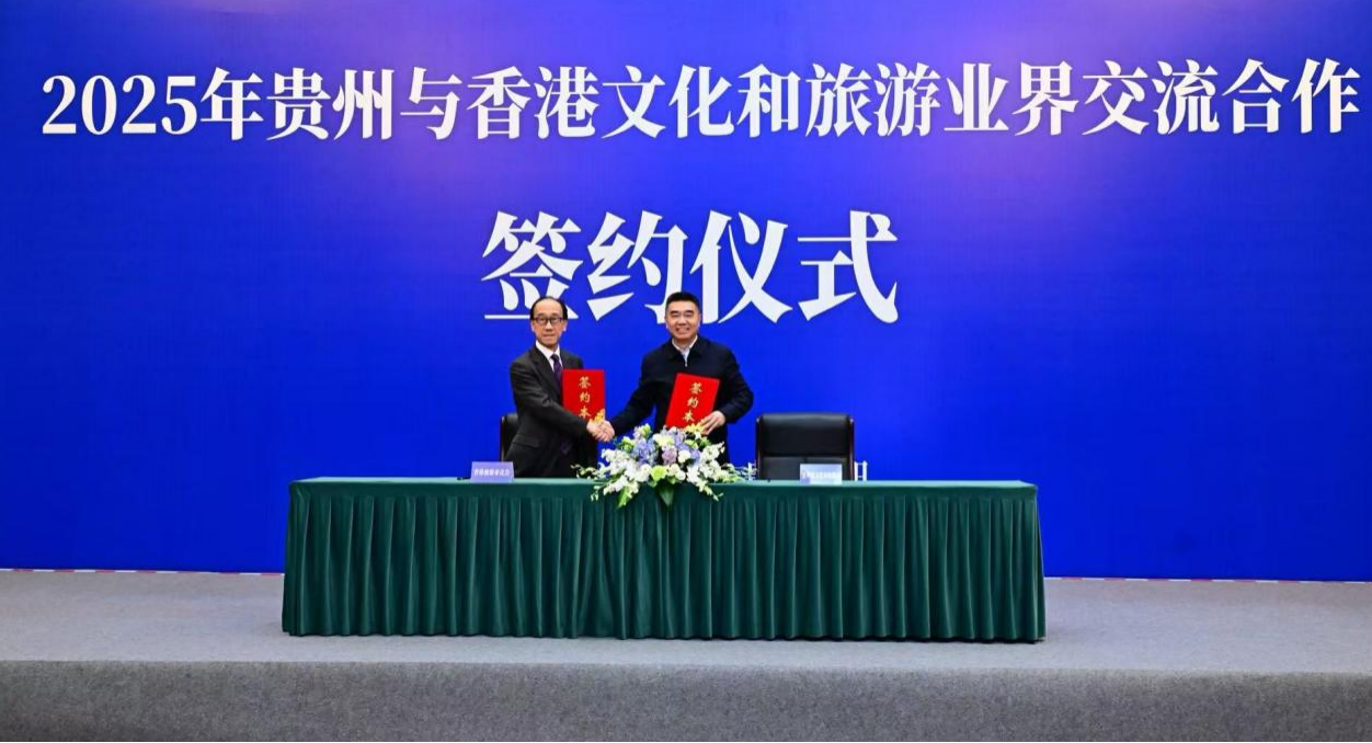 10b6281d7ecd44caa18d3523044d9dcc