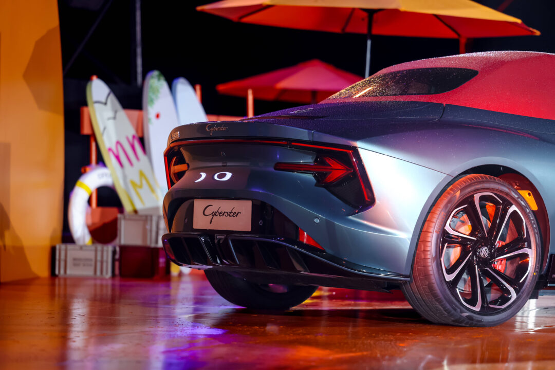 d09d0fc2a2f145028f65f3ee0351d10b