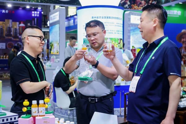 00304686097_494c9300